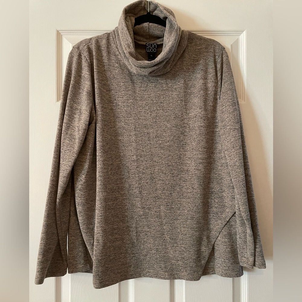 Sun Woo Long Taupe Sweater size XL